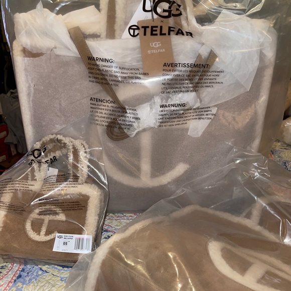 Large Telfar Ugg Bag - Picture 2 of 3